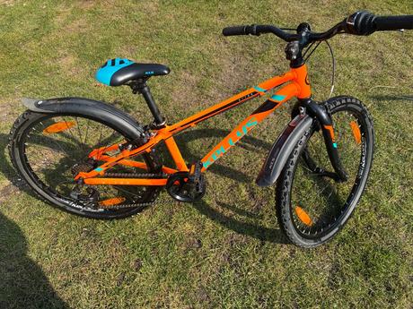 Bicykel kellys, kellys,24