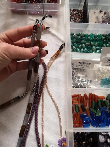 Retiazky na slnečné a dioptrické okuliare,