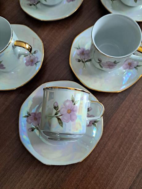 Šálky  kávový set, 