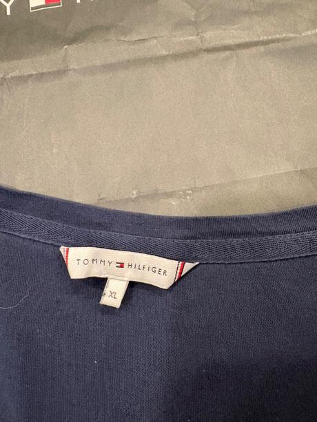 Tommy hilfiger damske tričko xl, tommy hilfiger,xl