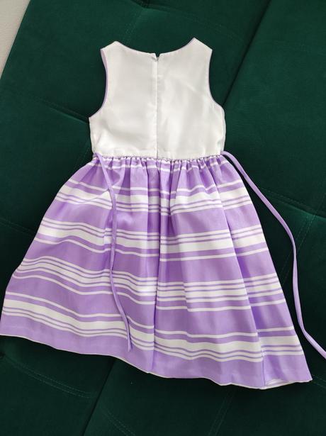 Dievčenské slávnostné šaty, 128