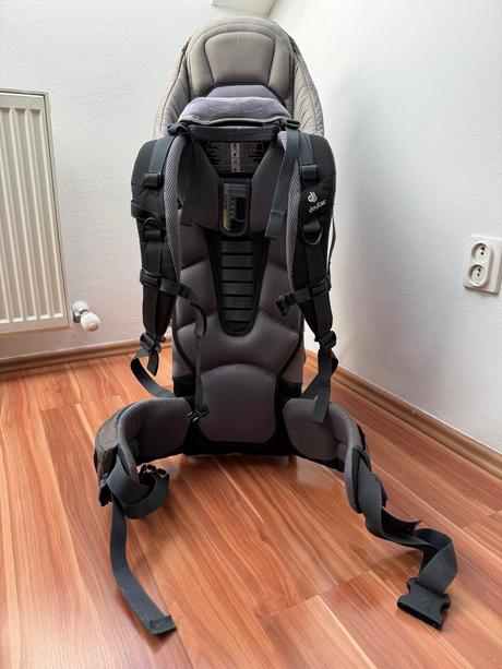 Detsky nosič, deuter