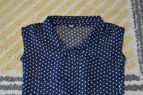 Bodkovaná blúzka asos, 36