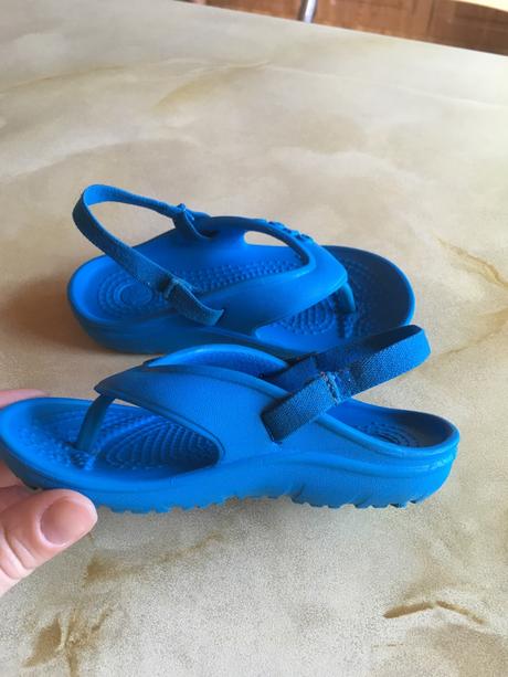 Modre crocsy (flip-flop), crocs,24
