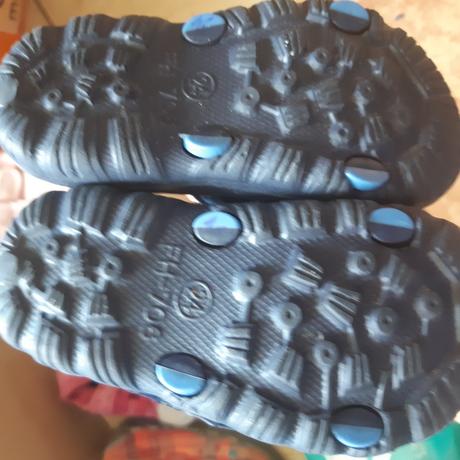 Chlapcenske šľapky, 24