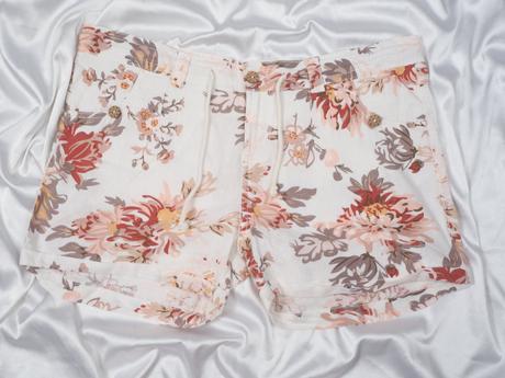 Kvalitné letné kraťasy takko, takko,44