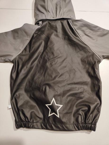 Bunda do dažďa, 92