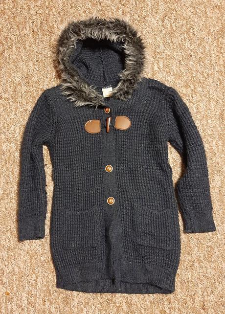 Sveter super s kozusinkou, 116