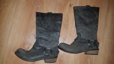 Šedé kožené čižmy č.36, 36