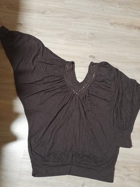 Puloveik s netopierymi rukavmi, l