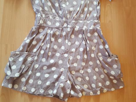 Letny bodkovany overal, atmosphere,38