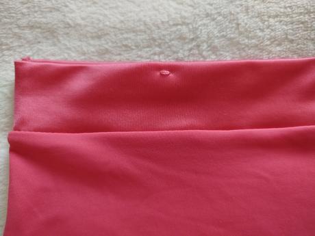 Tangá s vysokým pásom, s