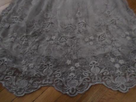 Čipkované šatočky, s