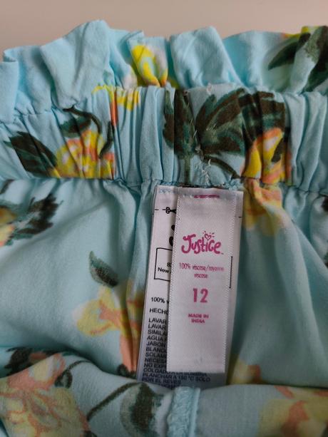 Dievčenské šortky, 152