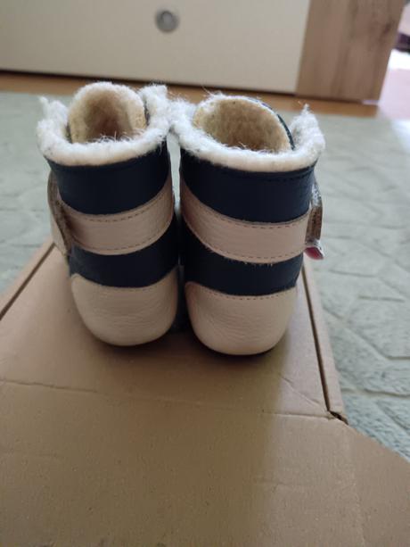 Liliputi zimné capacky, liliputi,<17