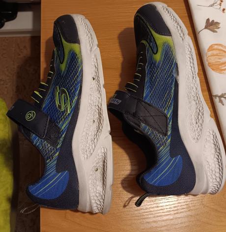 Predám svietiace tenisky skechers light, skechers,38