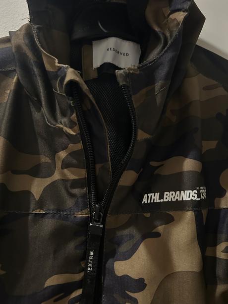 Tenká bunda, reserved,110