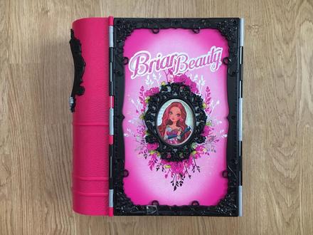 Kniha pre bábiky dcér after high, 