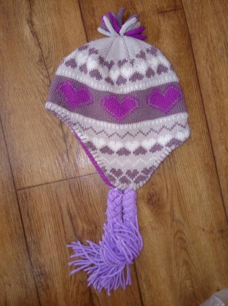 Teplá čiapka na uši 2 az 6rokov super stav, f&f,104