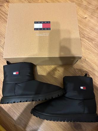 Snehule hilfiger, tommy hilfiger,36
