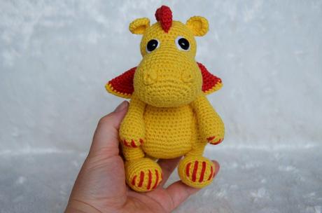 Háčkovaný dráčik, 