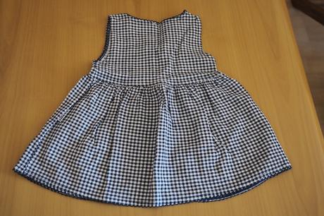 Dojčenské šaty bez rukávov, 62