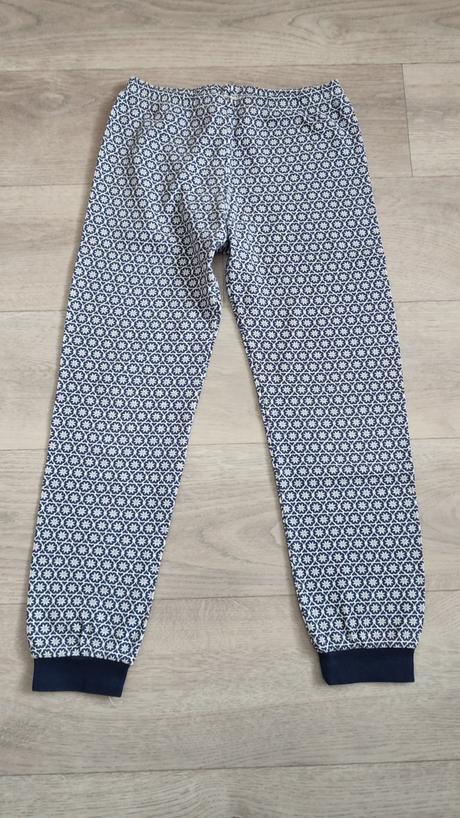 Pyžamo, japitex,134