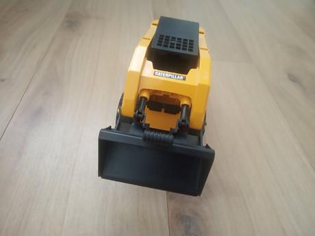 Buldozér caterpillar,