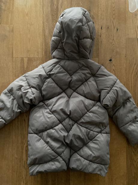 Doevcenska zimna bunda, zara,128