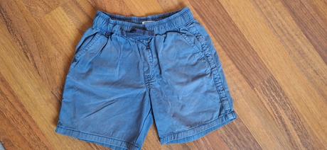Šortky, zara,116