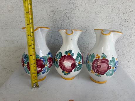 Vintage antik rucne malovane dzbany dzban 3 kusy, 