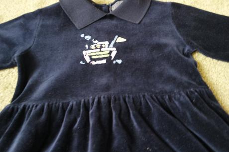 Dievčenské šaty, 92