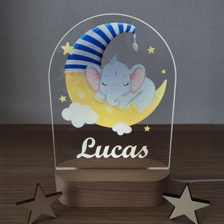 Detská nočná lampa s vlastným menom sloník,