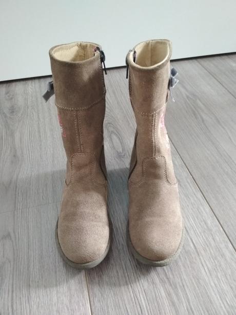 Kožené čižmičky, 28