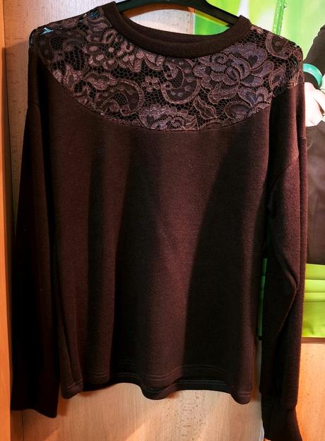 Dámsky top s krajkou, 36 - xxl
