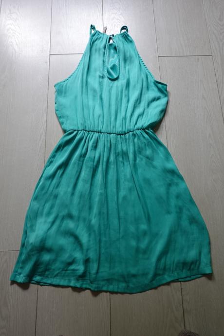 Šaty beshka, bershka,s