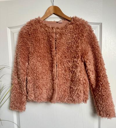 Krátka chlpatá bundička, h&m,s