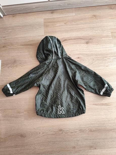 Bunda do dažďa, 98