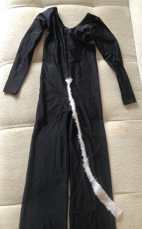 Čierny overal na karnevalový kostým, 