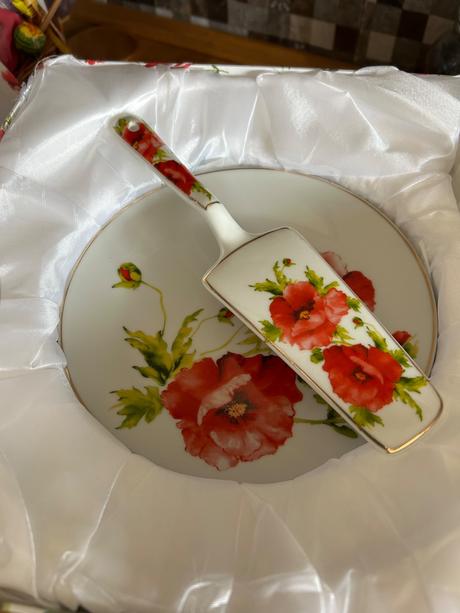 Tanierová dezertná  súprava vlčie maky, 