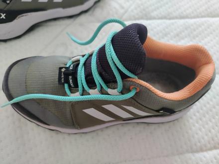 Trekové topánky, adidas,32