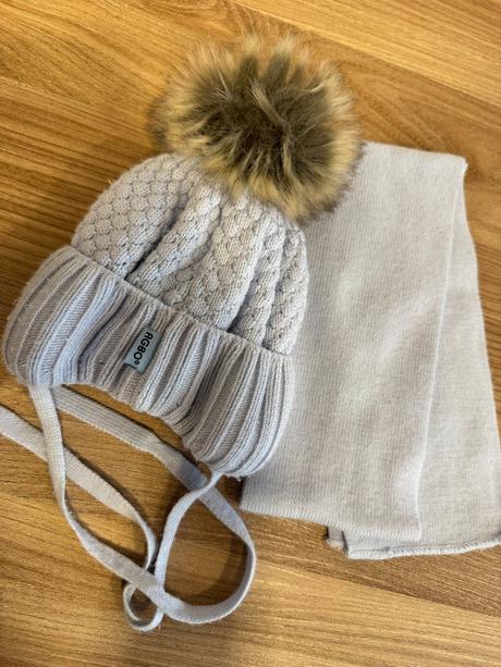 Zimná čiapka a šál, 74