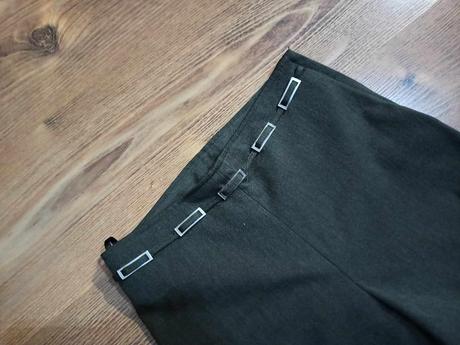 Krátke nohavice, 36