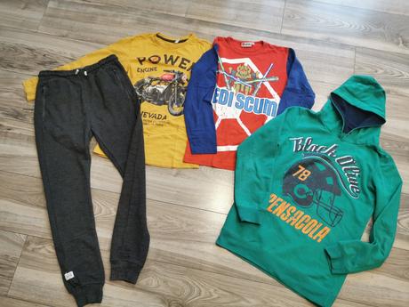 Balíček oblečenia, v.140, 140–152