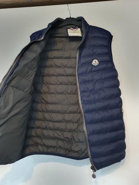 Moncler vesta, l