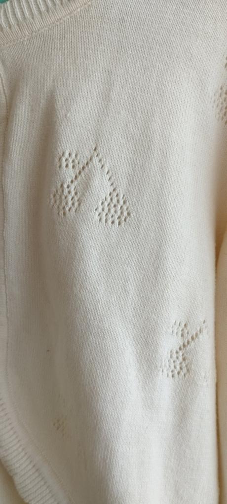 Krásne čerešničkové bolerko, 140