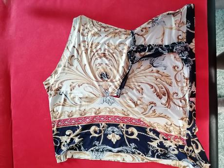 Saty la piere uni veľkosť, 