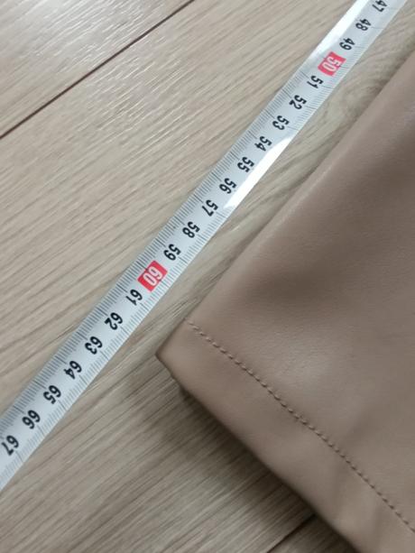 Kožené nohavice, 36