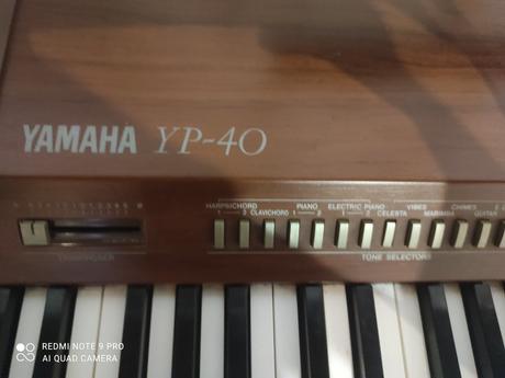 Klavír yamaha  yp-40, 