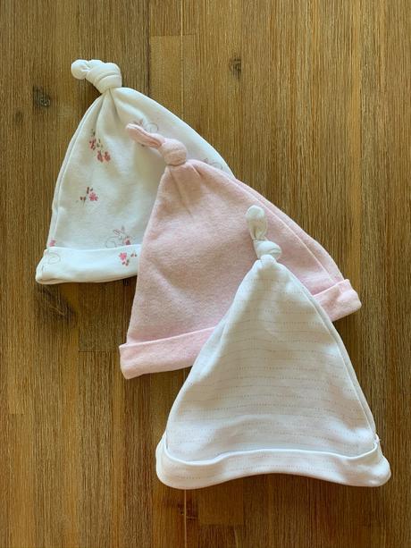 Čiapky next, next,62